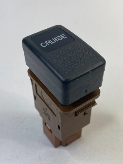 2000-2004 00-04 SUBARU OUTBACK SEDAN 4-DR DASH CRUISE CONTROL SWITCH BUTTON OEM