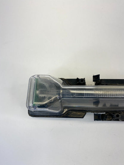 10-19 Ford Taurus Right Passenger Side Park Turn Signal Light Lamp AG1313B220AB