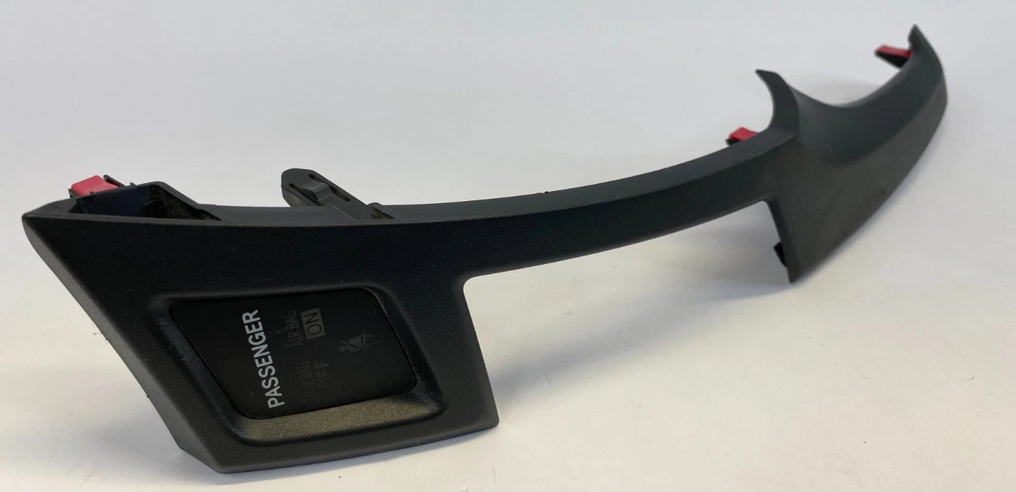 06-11 TOYOTA YARIS CENTER RIGHT DASH END FINISH PANEL TRIM 55435-52010 OEM