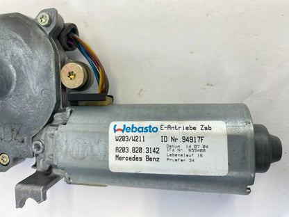2001-2005 MERCEDES C240 94-09 E320 SUNROOF MOON ROOF MOTOR UNIT OEM A2028203142