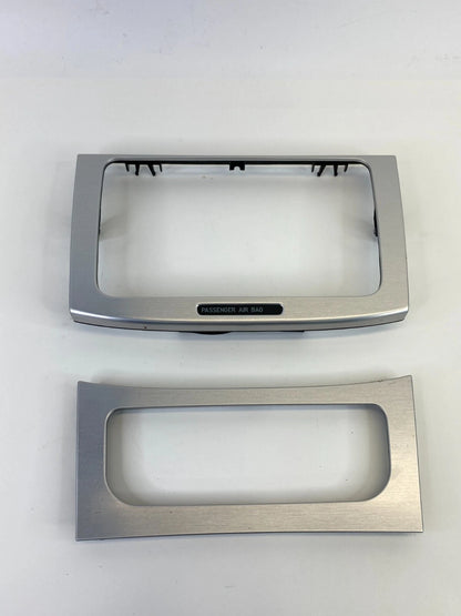 2009-2011 VW CC CENTER DASHBOARD RADIO INTERIOR BEZEL TRIM COVER PANEL FRONT OEM