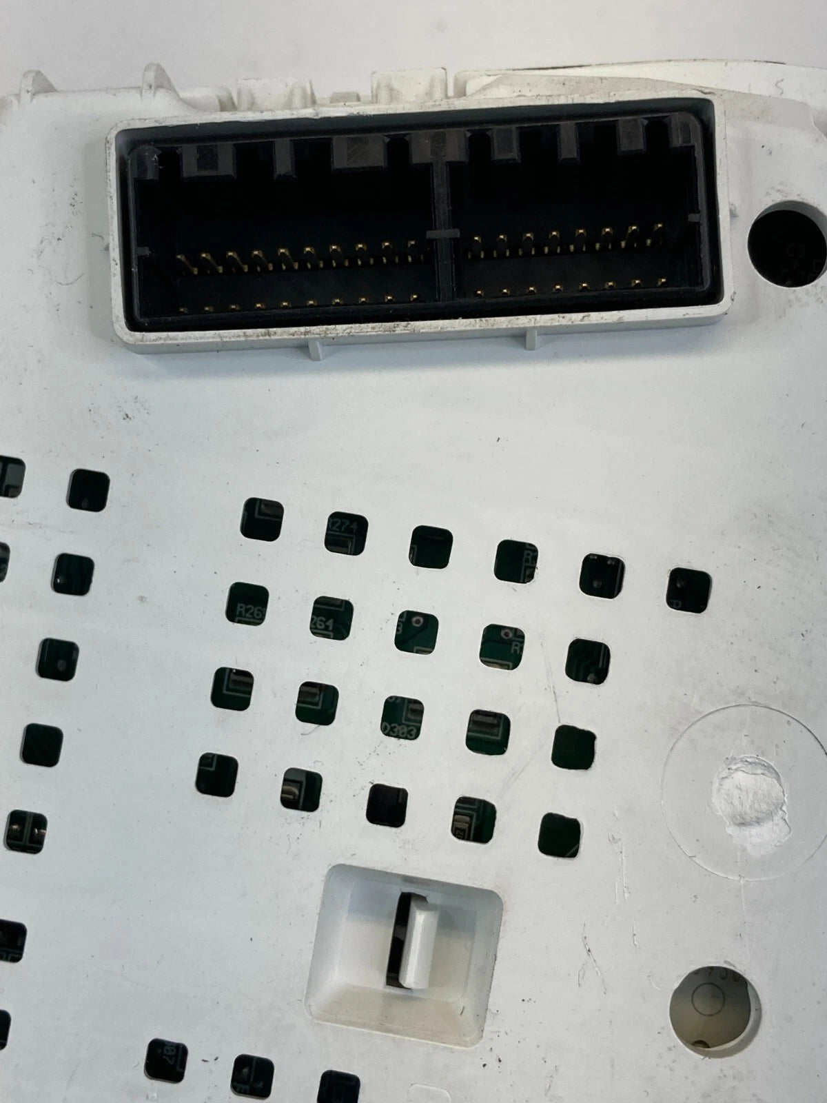 2008-2010 KIA SEDONA SPEEDOMETER INSTRUMENT CLUSTER GAUGES 94001-4D327 UNK MILES