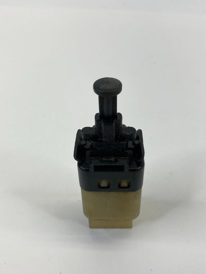 2004-2011 CHEVROLET AVEO 07-11 AVEO5 BRAKE LIGHT STOP LAMP CONTROL SWITCH OEM