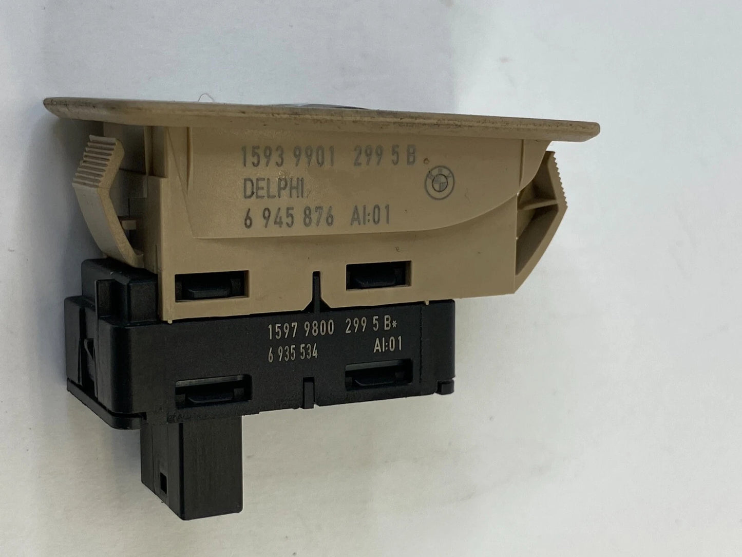 2006 BMW 330I 325I SEDAN REAR RIGHT DOOR POWER WINDOW CONTROL SWITCH 6945876 OEM