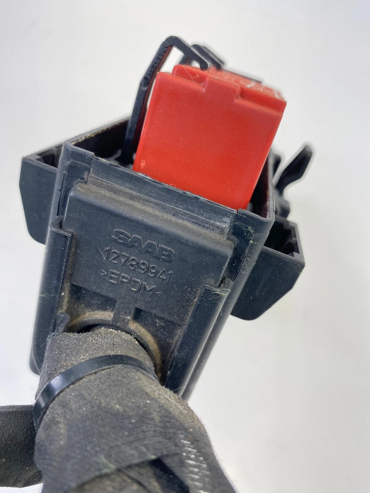 2003-2011 SAAB 9-3 ENGINE FUSE BOX RELAY BRACKET JUNCTION BLOCK OEM 12788777