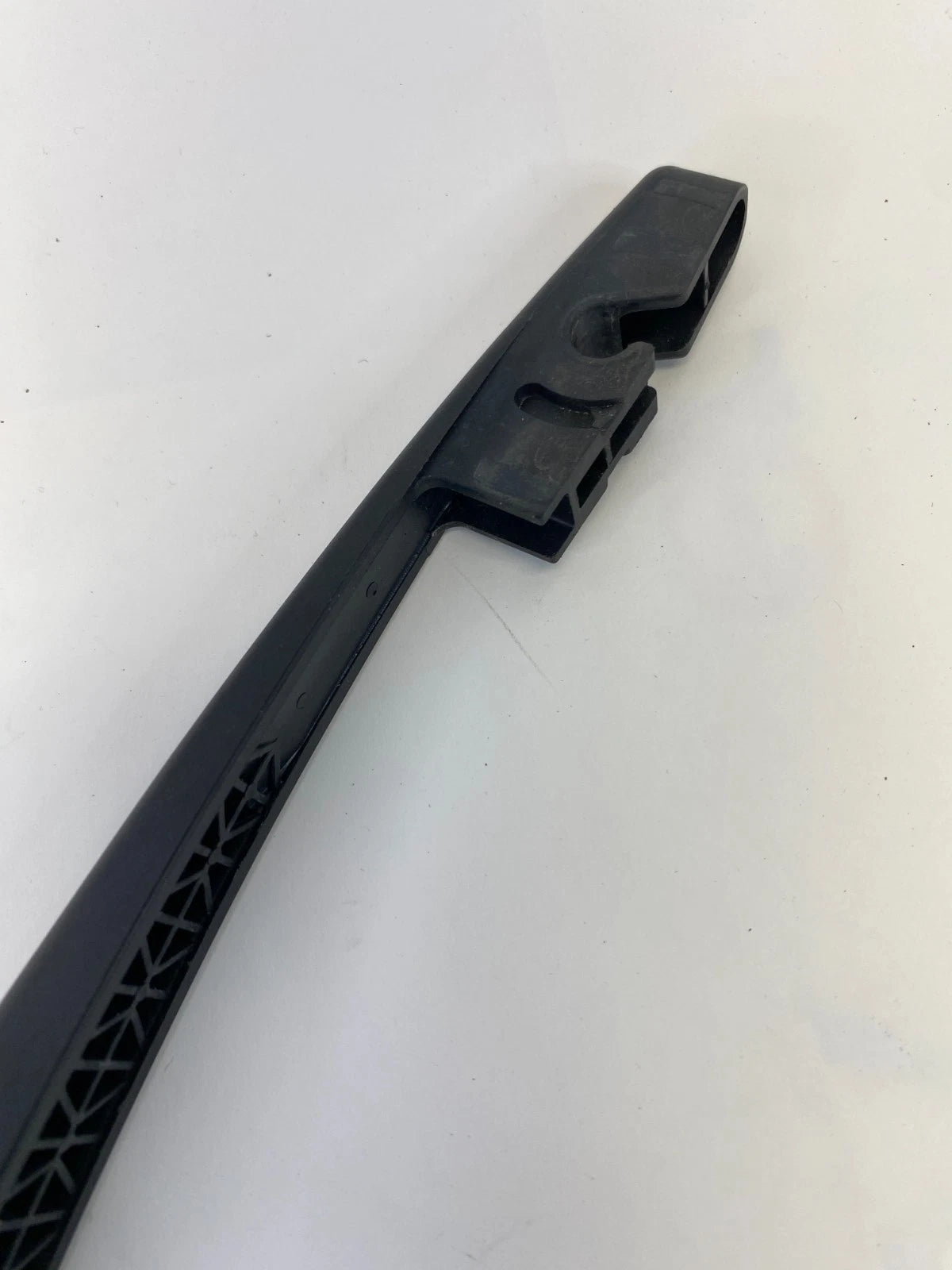 2003-2008 HONDA PILOT REAR BACK WINDSHIELD WIPER ARM OEM