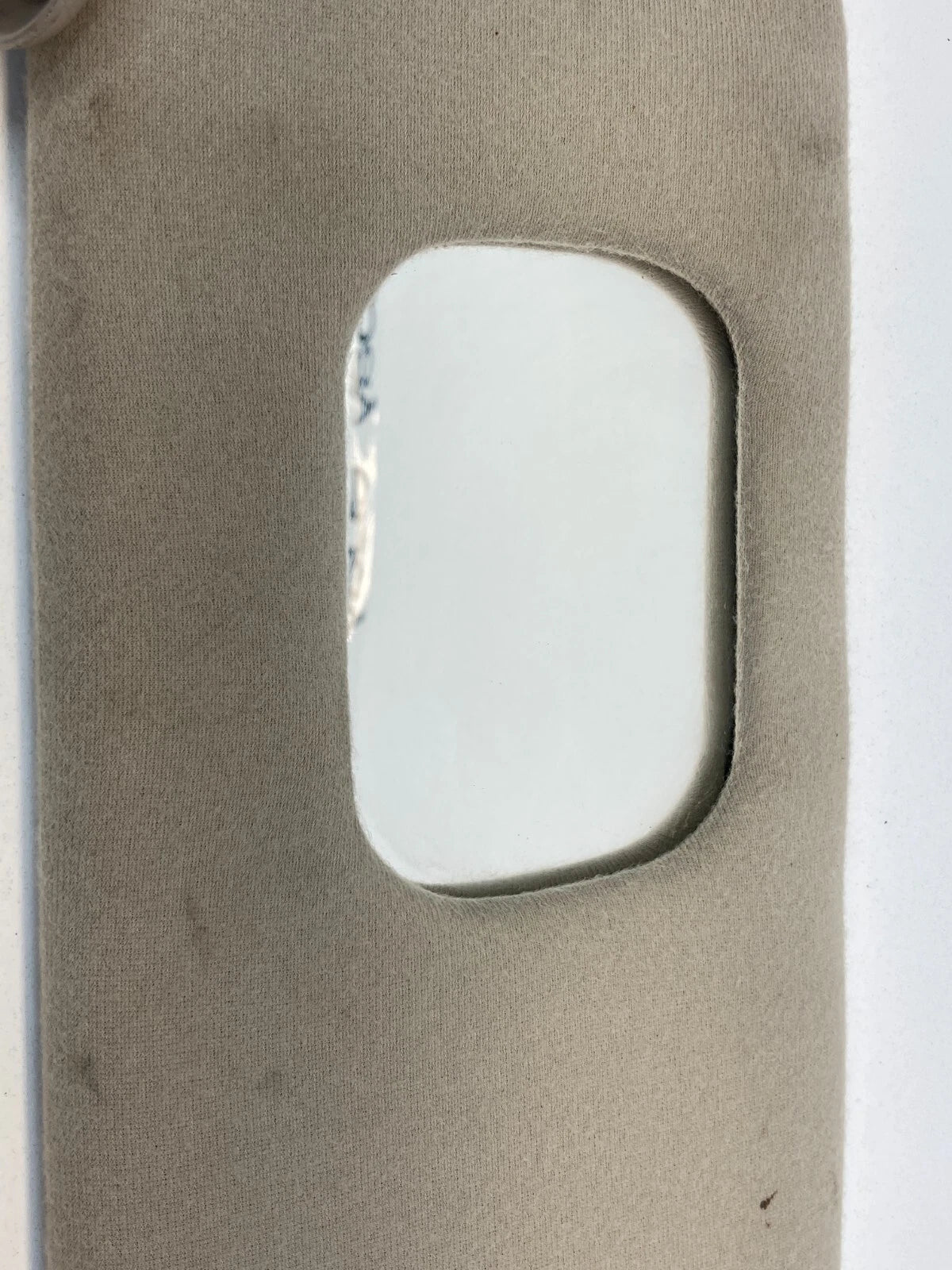 2003-2005 Dodge Neon Sedan 4-DR 2.0L Roof Right Sunvisor Sun Visor Shade