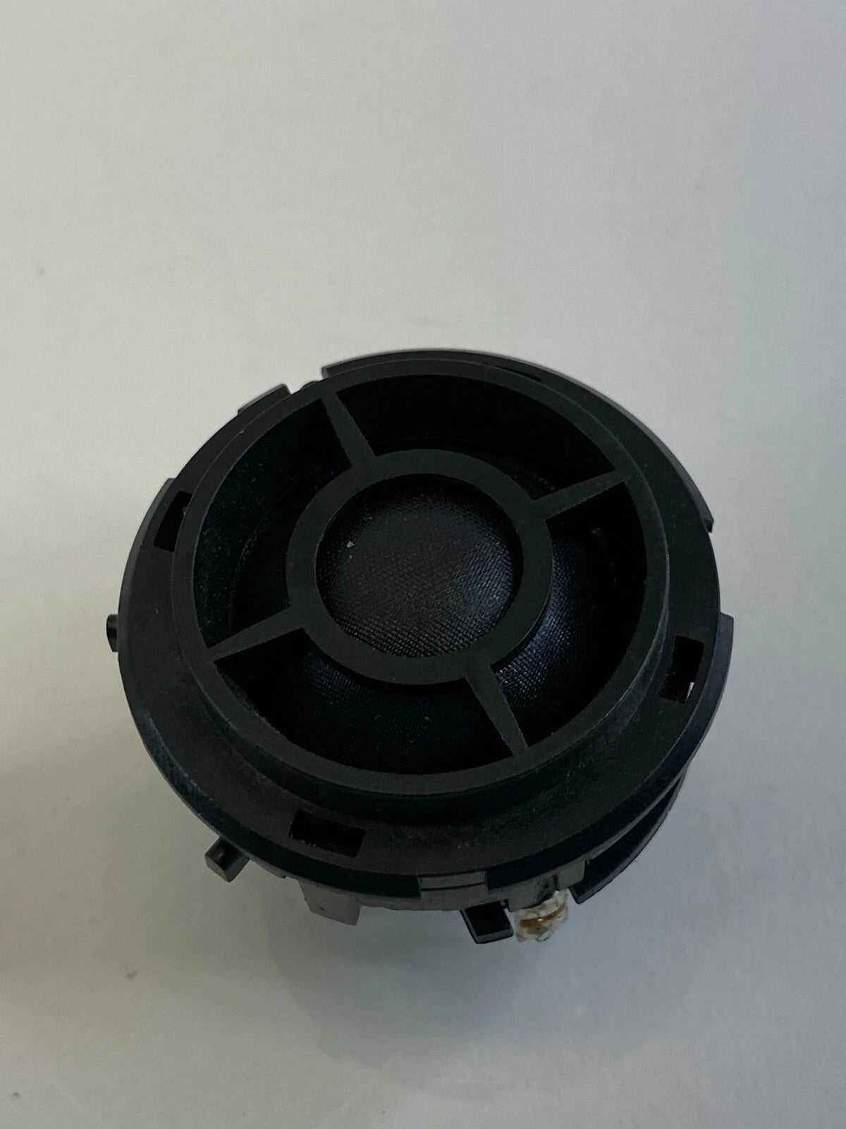 2012-2018 FORD FOCUS REAR LEFT DOOR AUDIO SPEAKER TWEETER UNIT OEM 8A6T-18808-BB
