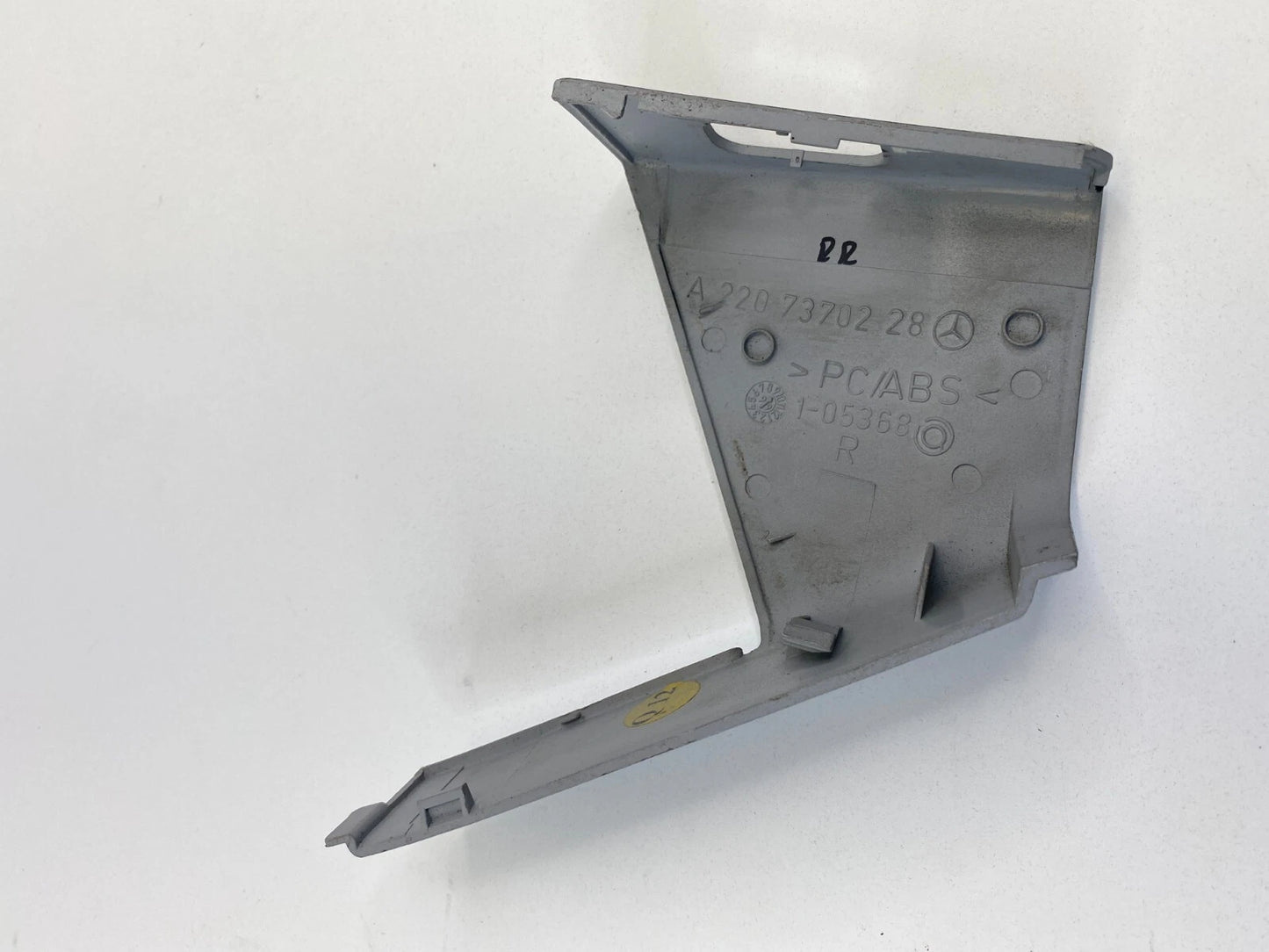 2000-2002 MERCEDES-BENZ S500 REAR RIGHT SIDE DOOR PANEL COVER TRIM A2207370228