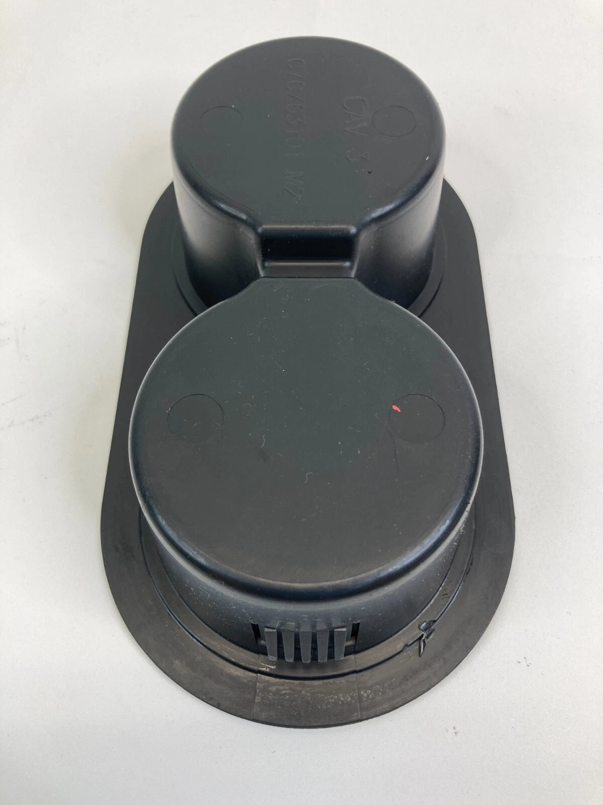 2010-2017 CHEVROLET EQUINOX REAR SEAT CENTER CONSOLE CUP HOLDER INSERT C7GZ63101