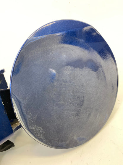 2017-2020 HYUNDAI ELANTRA SEDAN FUEL FILLER DOOR GAS LID COVER 69510-F3000 OEM