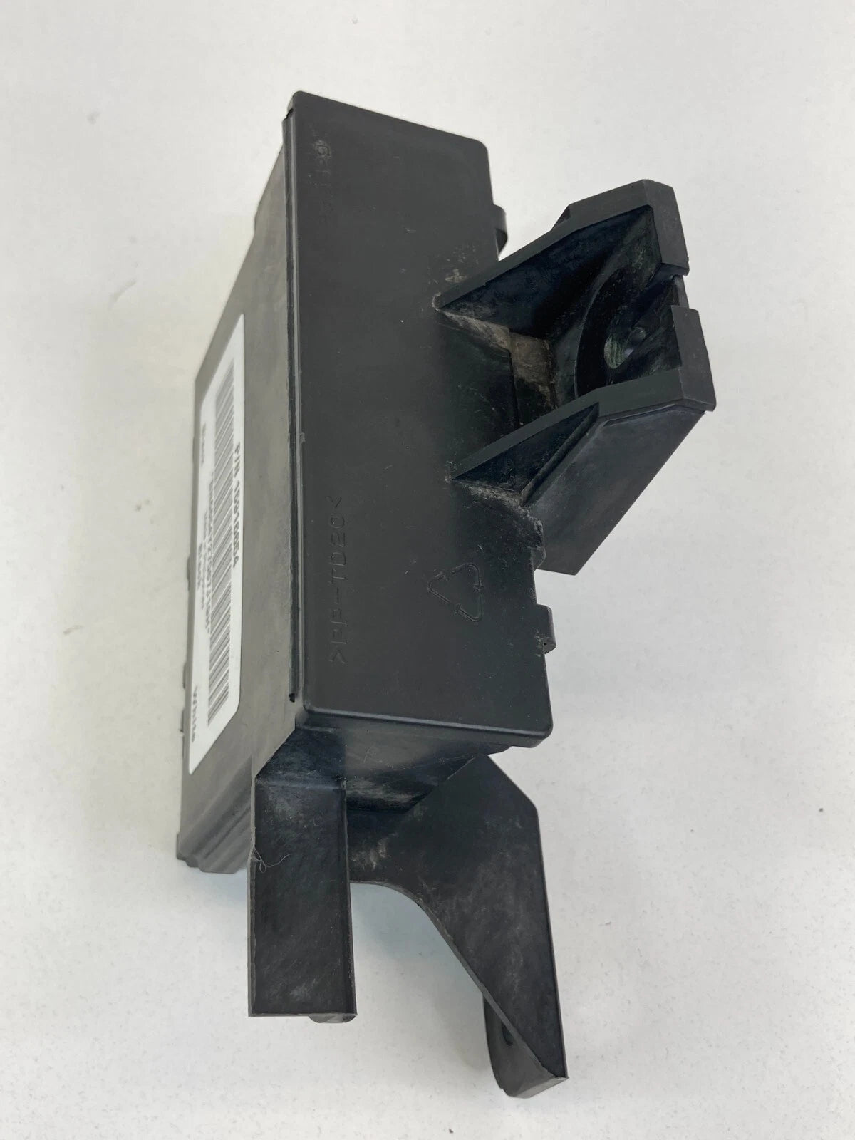 2005-2009 SAAB 9-7X POWER LIFTGATE REAR DOOR CONTROL MODULE UNIT 15916654 OEM