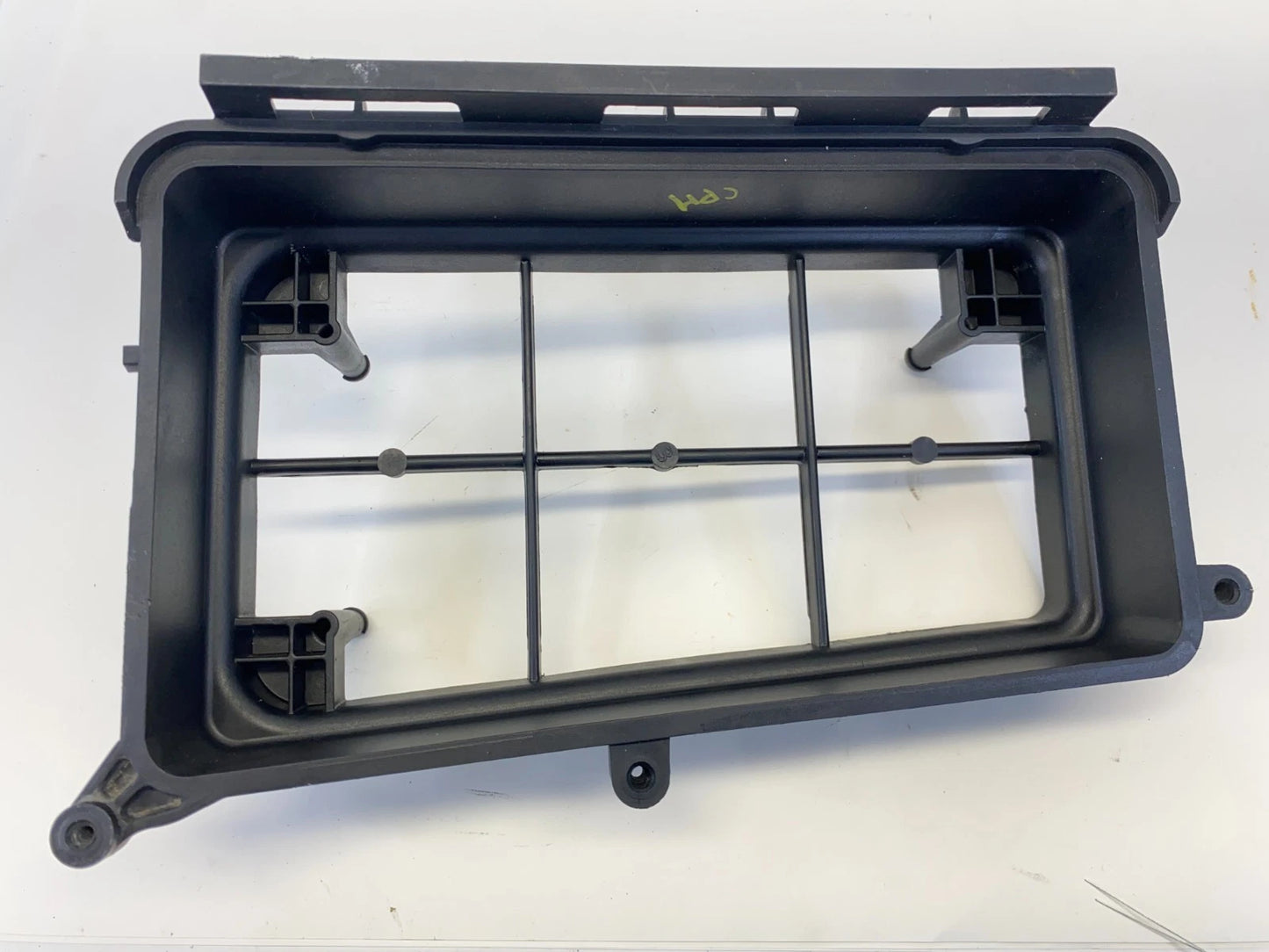 2015-2017 CHRYSLER 200 2.4L AIR CLEANER BODY HOUSING TRIM 68212804AE OEM