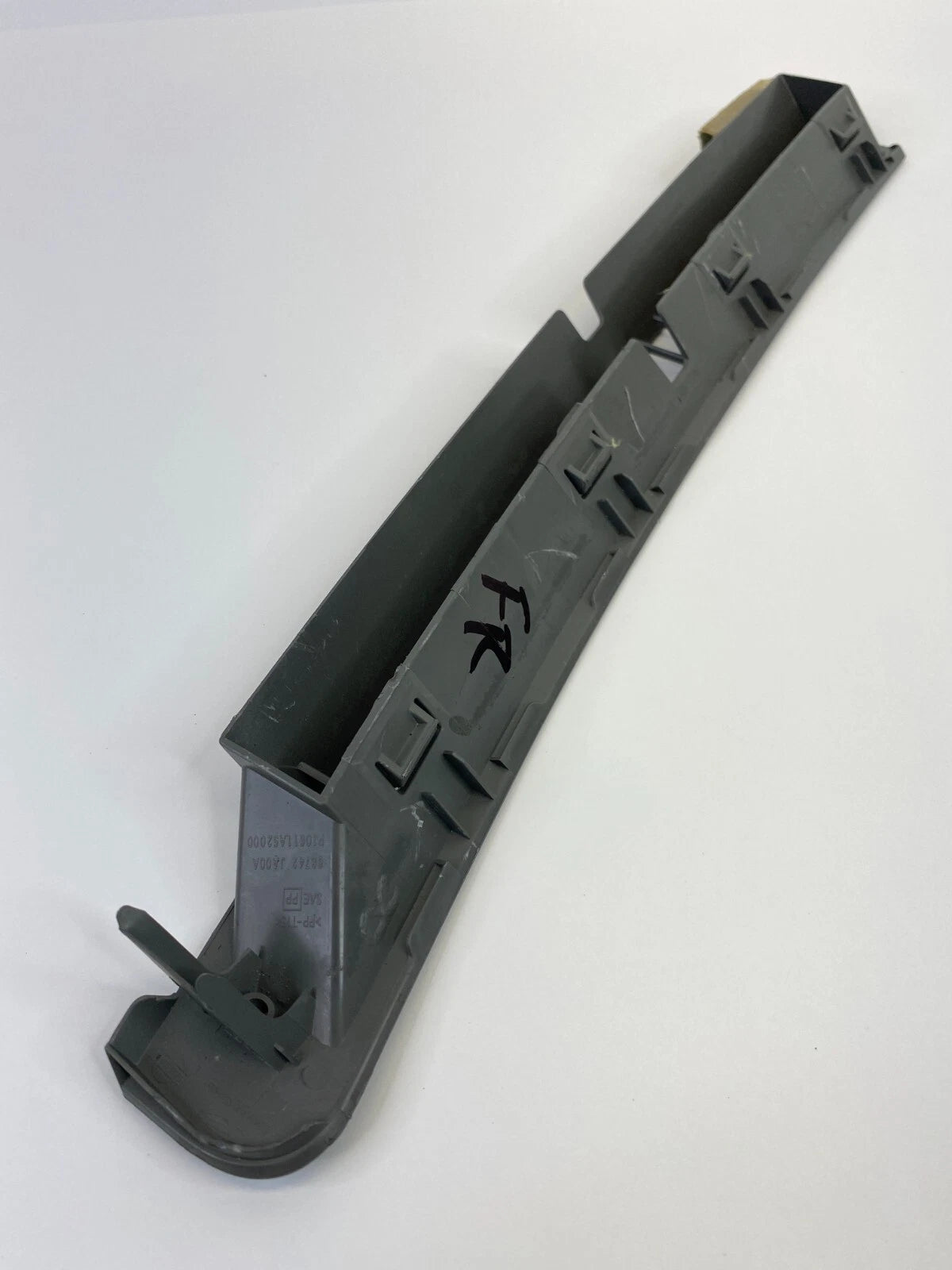 2007-2013 NISSAN ALTIMA DASH UPPER RIGHT DEFROSTER GRILLE TRIM 68742-JA00A OEM