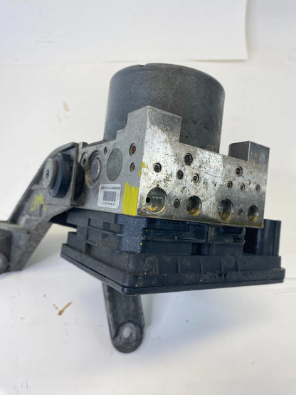 2013-2018 CADILLAC ATS 2.0L L4 AT ABS PUMP ANTI LOCK BRAKE MODULE 23122240 OEM