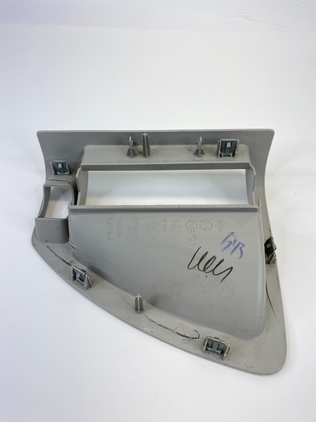 2009 2010 Volkswagen Routan Rear Right Sliding Door Inner Handle Cover Trim OEM