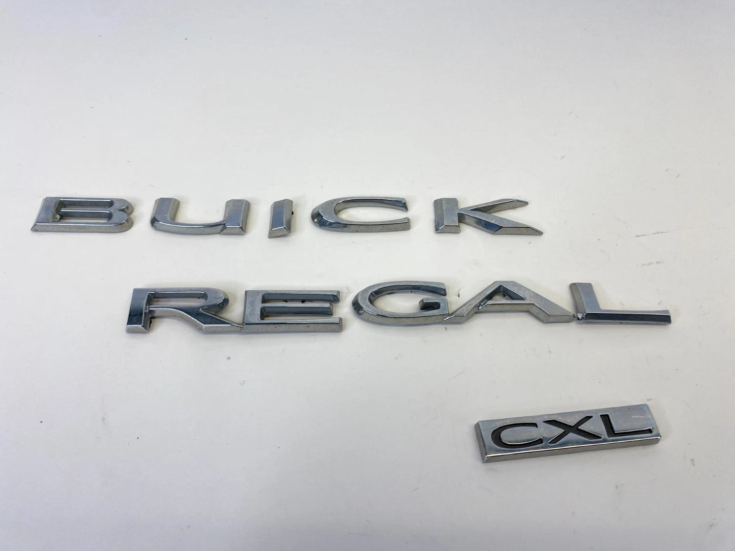 2011 BUICK REGAL SEDAN REAR EMBLEM TRUNK HATCH LOGO BADGE SIGN SET OEM