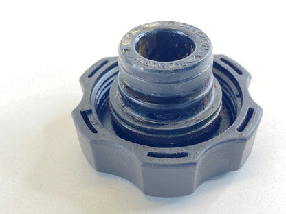 2004 2005 CHEVY MONTE CARLO 04-06 IMPALA 09-17 TRAVERSE RADIATOR CAP 15042975