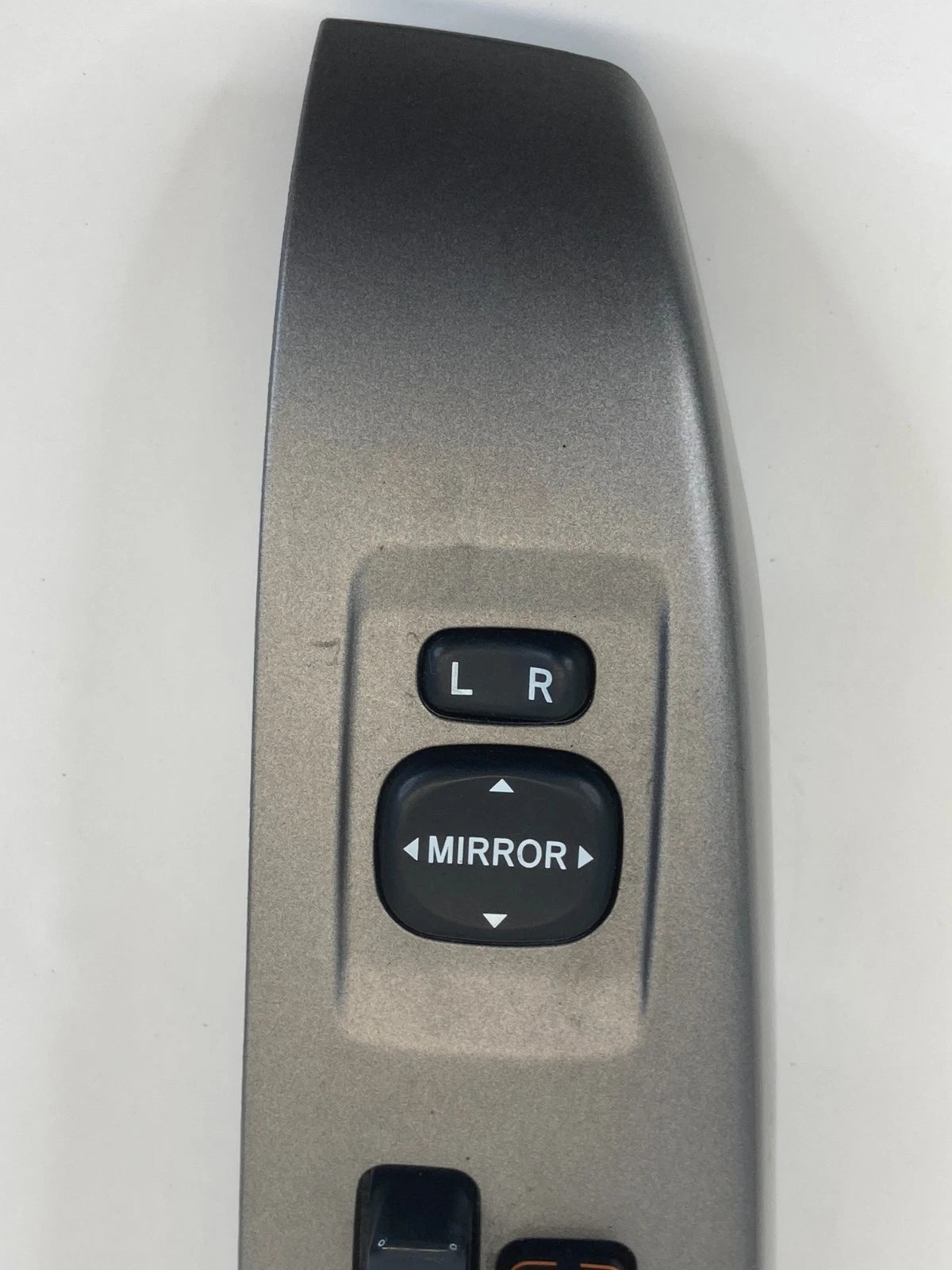 2004-2009 TOYOTA PRIUS FRONT LEFT DOOR MASTER WINDOW SWITCH 84820-47050 OEM