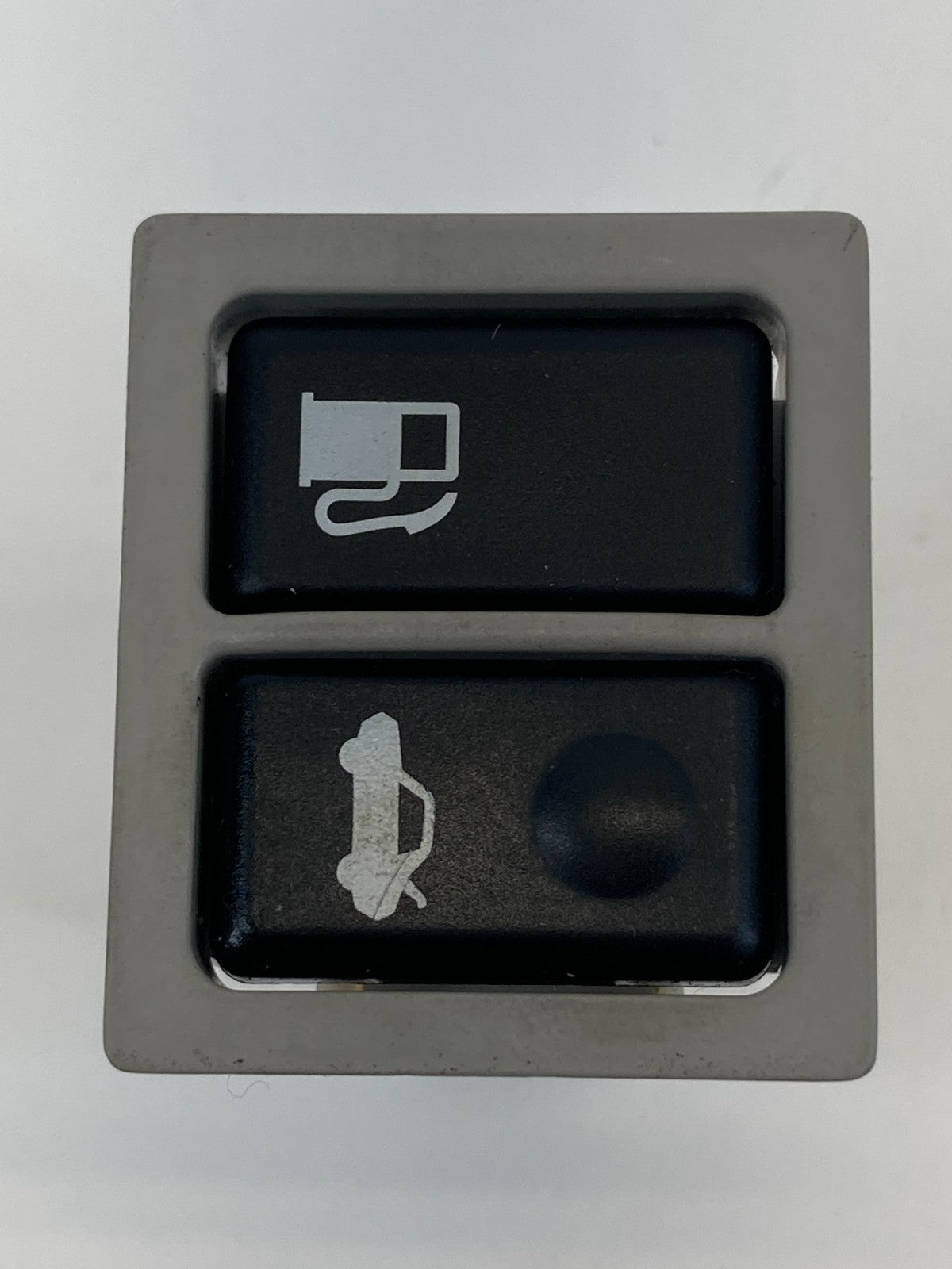 2005-2012 Toyota Avalon Opener Trunk Relase & Fuel Door Control Switch OEM