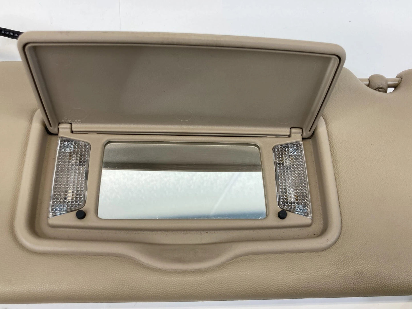2004-2009 CADILLAC SRX FRONT LEFT RIGHT SUNVISORS PAIR SET ASSY UNIT OEM FACTORY