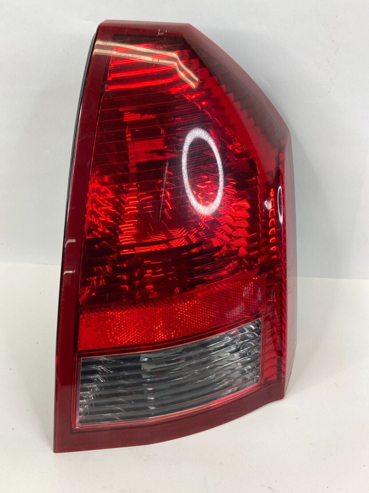 2005 2006 2007 Chrysler 300 Back Rear Right Side Tail Light Taillight Lamp OEM