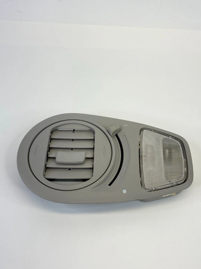 1999-2004 HONDA ODYSSEY VAN RIGHT 3 ROW ROOF DOME MAP LIGHT W/ AIR VENT GRILLE