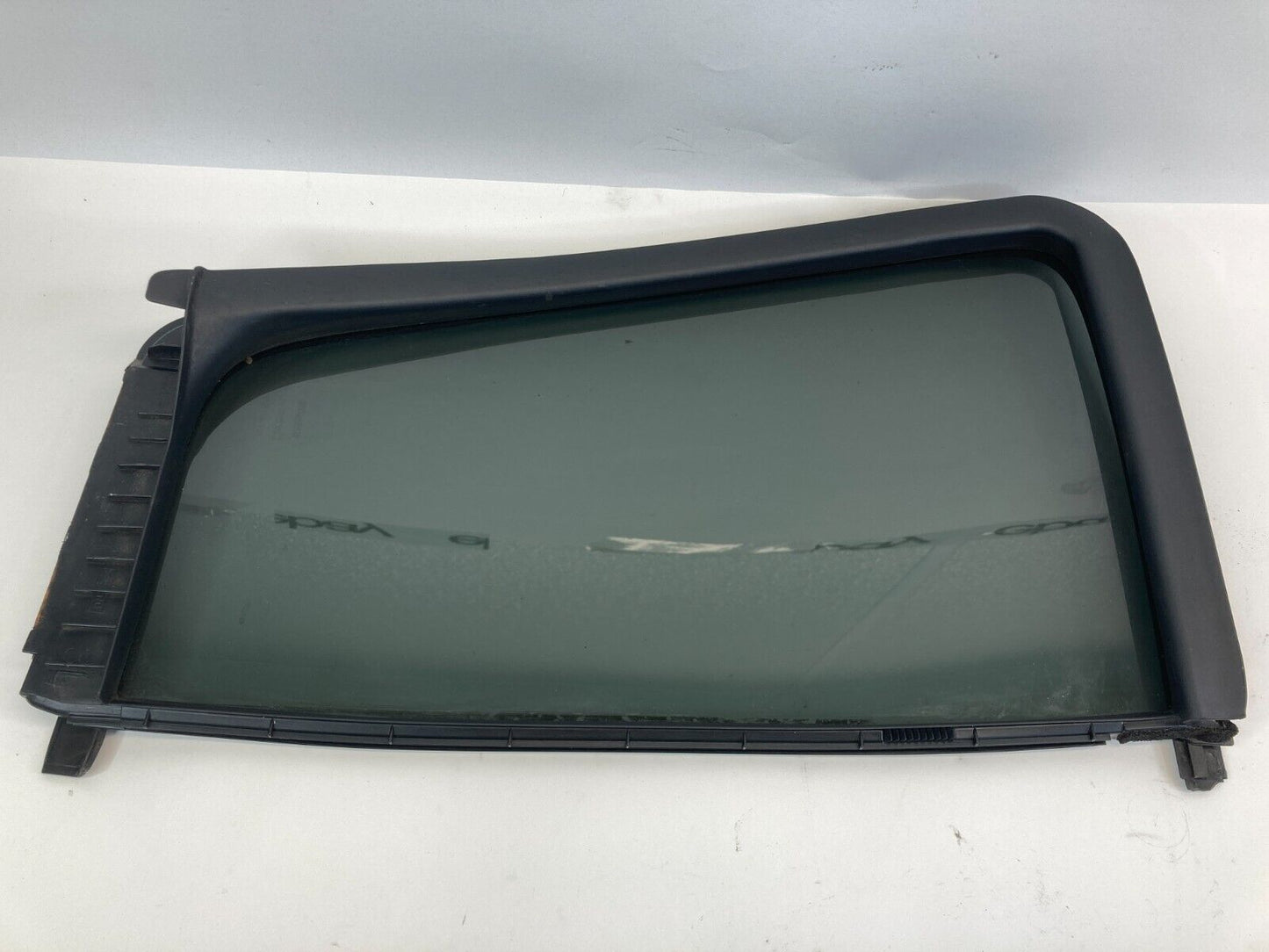 05-09 Nissan Pathfinder Rear Left Door Fixed Quarter Window Glass 82273-EA500