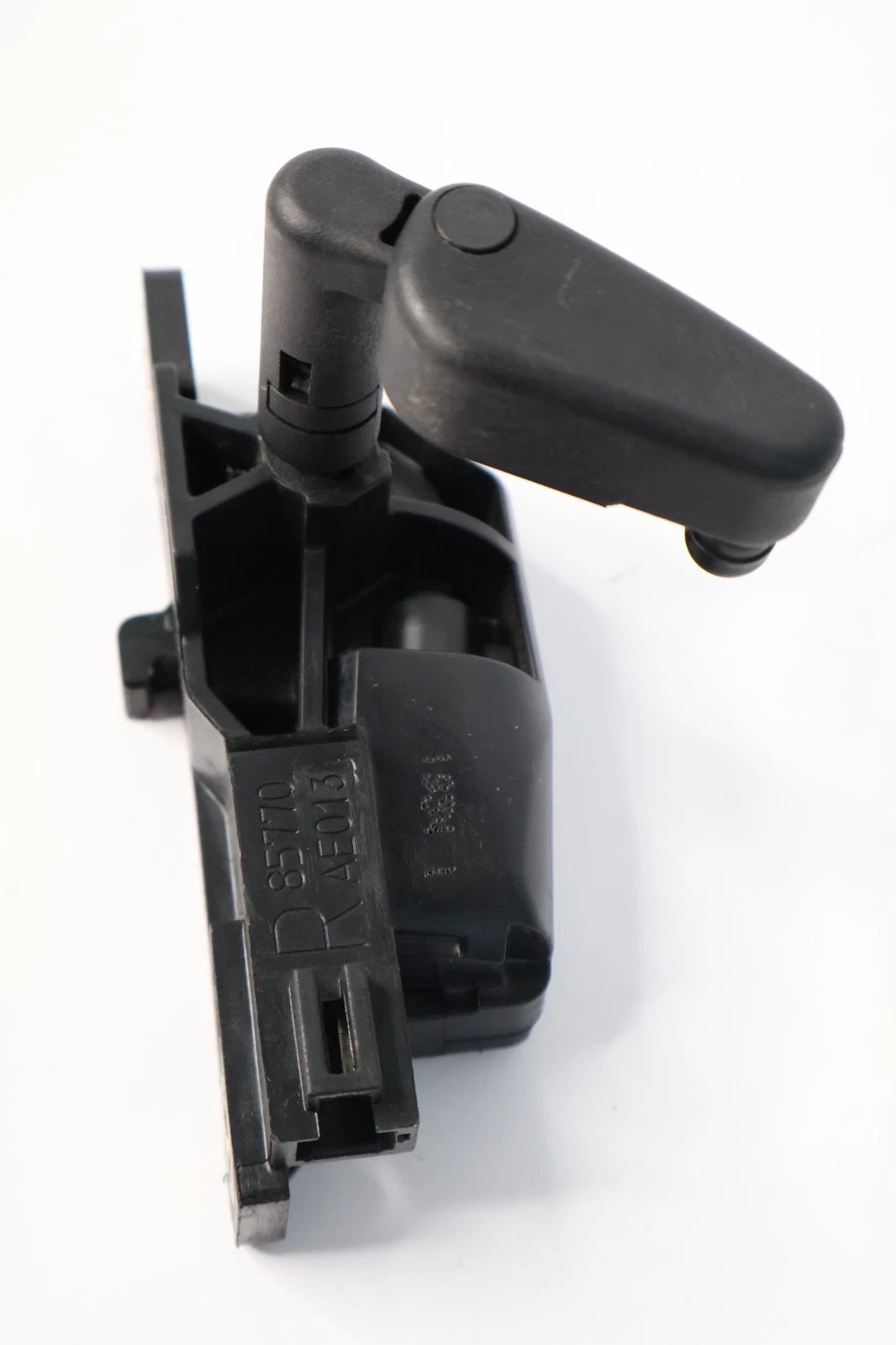 2011-2020 TOYOTA SIENNA RIGHT QUARTER POWER WINDOW MOTOR HANDLE 85770-AE013 OEM