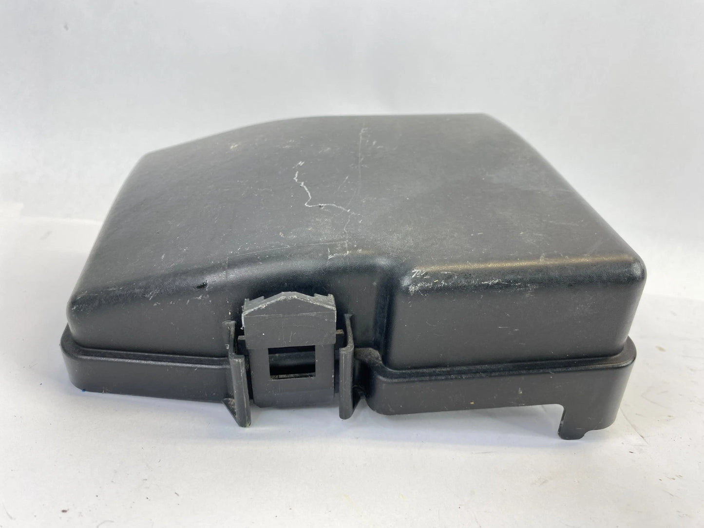 2011-2015 HYUNDAI SONATA HYBRID ENGINE FUSE BOX BLOCK COVER LID OEM 91950-3S610
