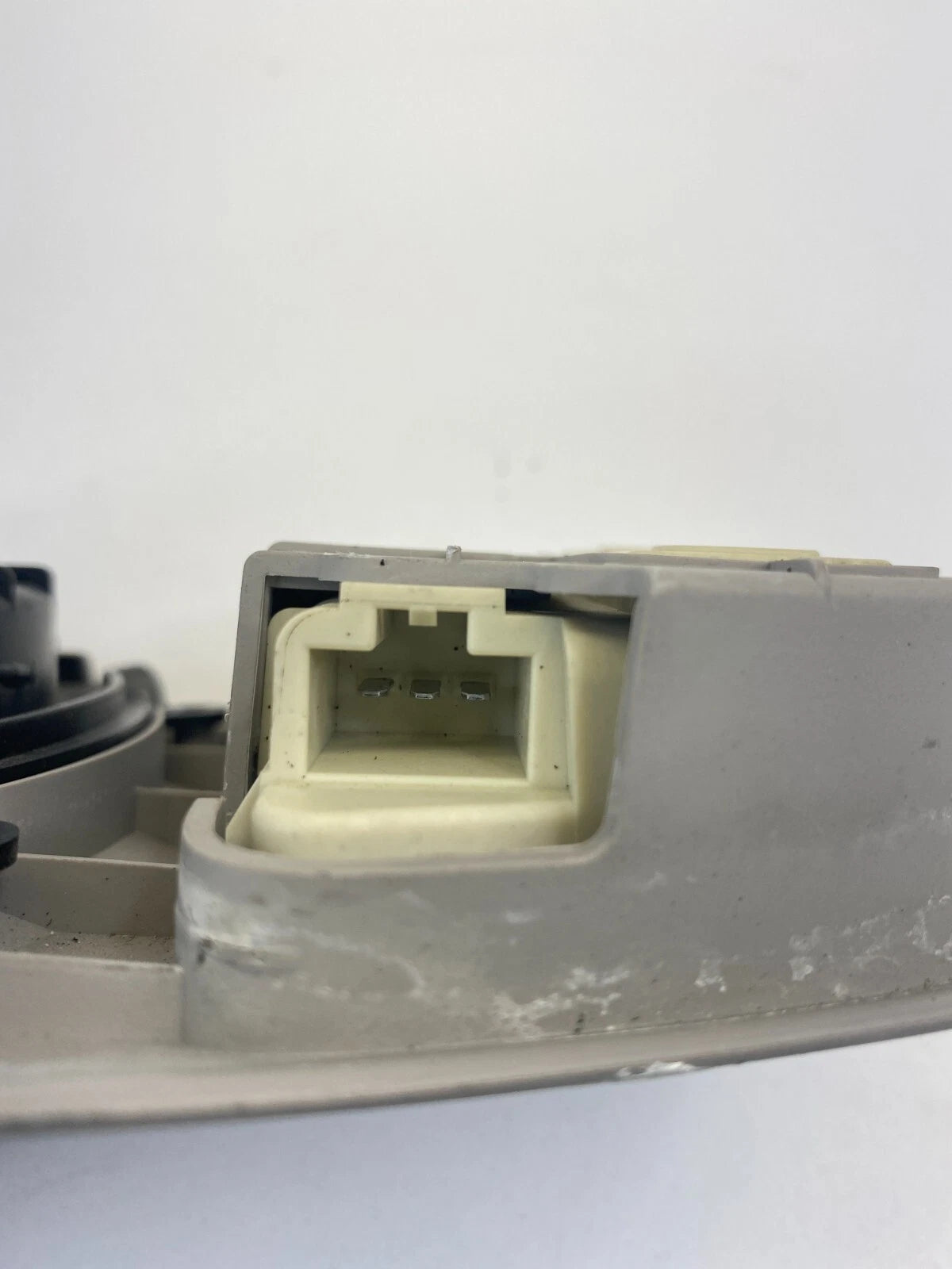 1999-2004 HONDA ODYSSEY SPORT VAN REAR RIGHT CONSOLE ROOF DOME MAP LIGHT AIRVENT