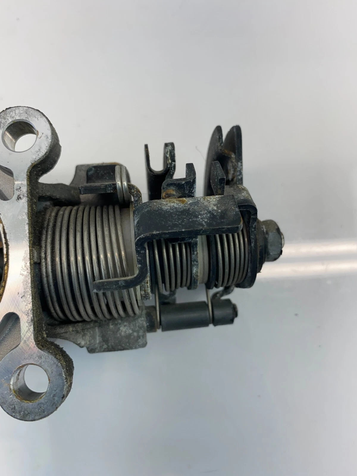 2006-2012 HYUNDAI ELANTRA 2.0L L4 16V THROTTLE BODY VALVE ASSEMBLY 35170-26910