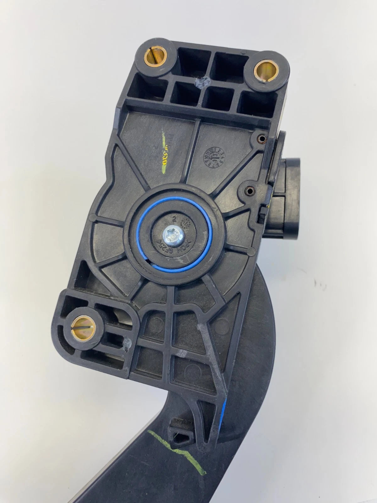 10-17 CHEVROLET EQUINOX GMC TERRAIN ACCELERATOR GAS PEDAL POSITION SENSOR OEM