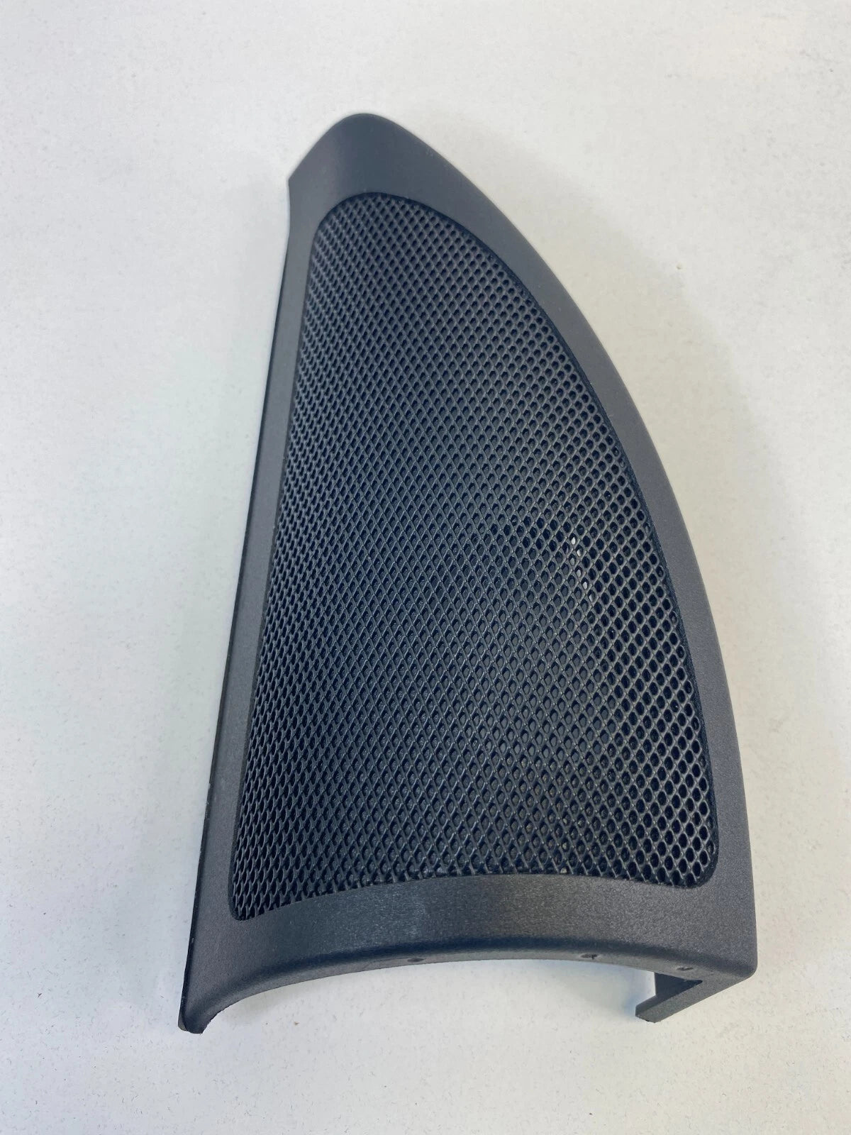 2006-2011 MERCEDES-BENZ R350 FRONT LEFT DOOR TWEETER SPEAKER BEZEL A2517250194