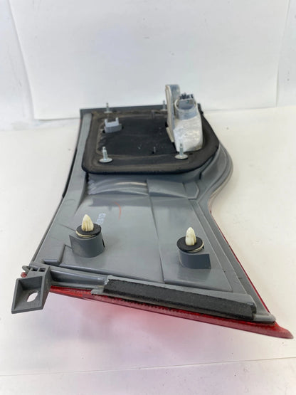 2005-2007 HONDA ODYSSEY LX LEFT DRIVER SIDE INNER TAIL LIGHT REAR LAMP OEM