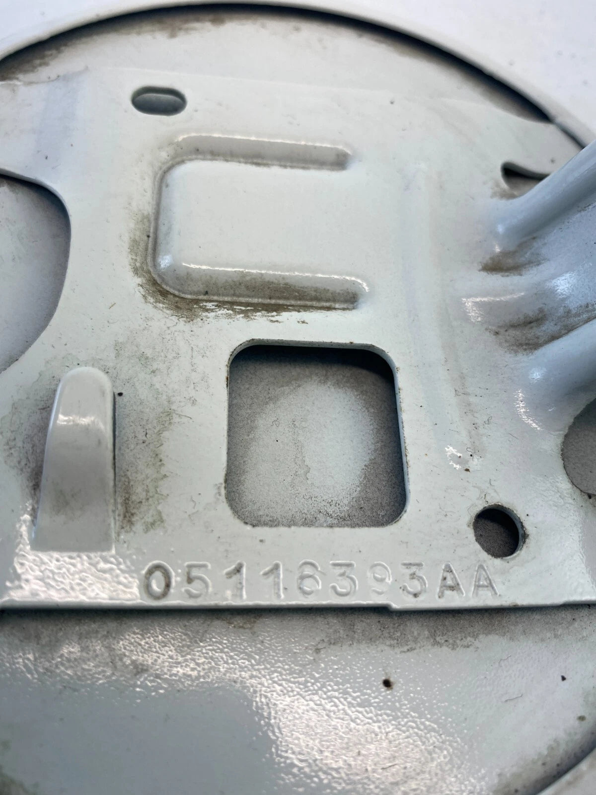 11 12 13 14 15 RAM CARGO VAN C/V FUEL FILLER DOOR GAS LID COVER 05116393AA OEM