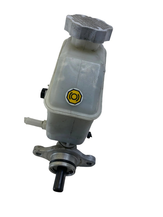 2006-2011 HYUNDAI ACCENT 1.6L BRAKE MASTER CYLINDER W/ FLUID TANK RESERVOIR OEM