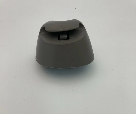 2004 BUICK RAINIER ENVOY TRAILBLAZER SUNVISOR SUN VISOR SHADE RETAINER CLIP OEM