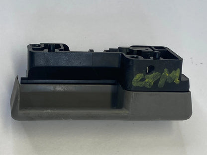 2004-2010 TOYOTA SIENNA DASH GLOVE BOX LOCK LATCH HANDLE OEM