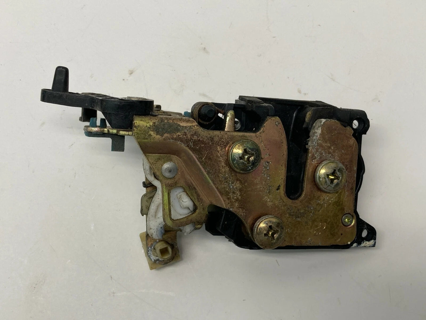 1998-2002 DAEWOO LANOS REAR RIGHT PASSENGER DOOR LOCK LATCH RELEASE ACTUATOR OEM