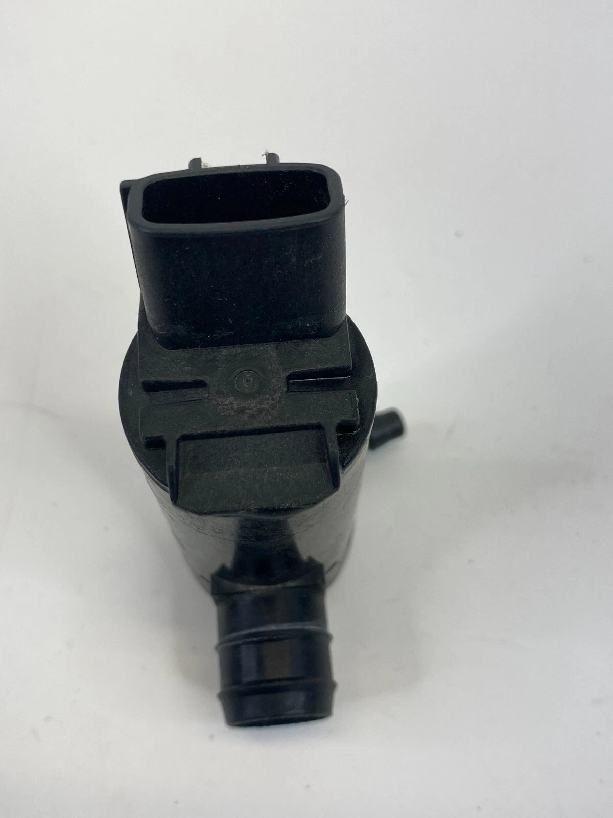1993-2005 LEXUS GS300 01-05 GS430 WINDSHIELD WASHER PUMP MOTOR 85330-33020 OEM