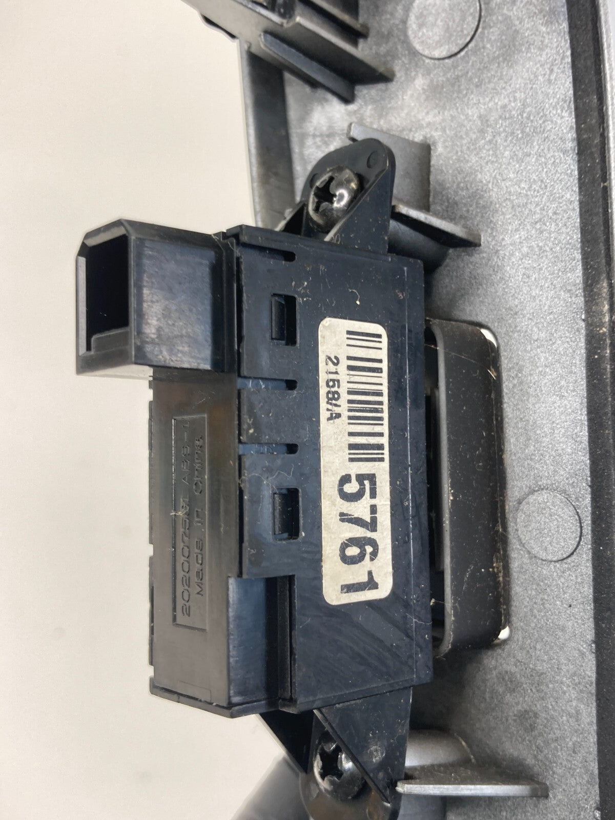 2011-2016 Chevrolet Cruze A/T Center Console Shifter Trim Bezel Panel 95955142