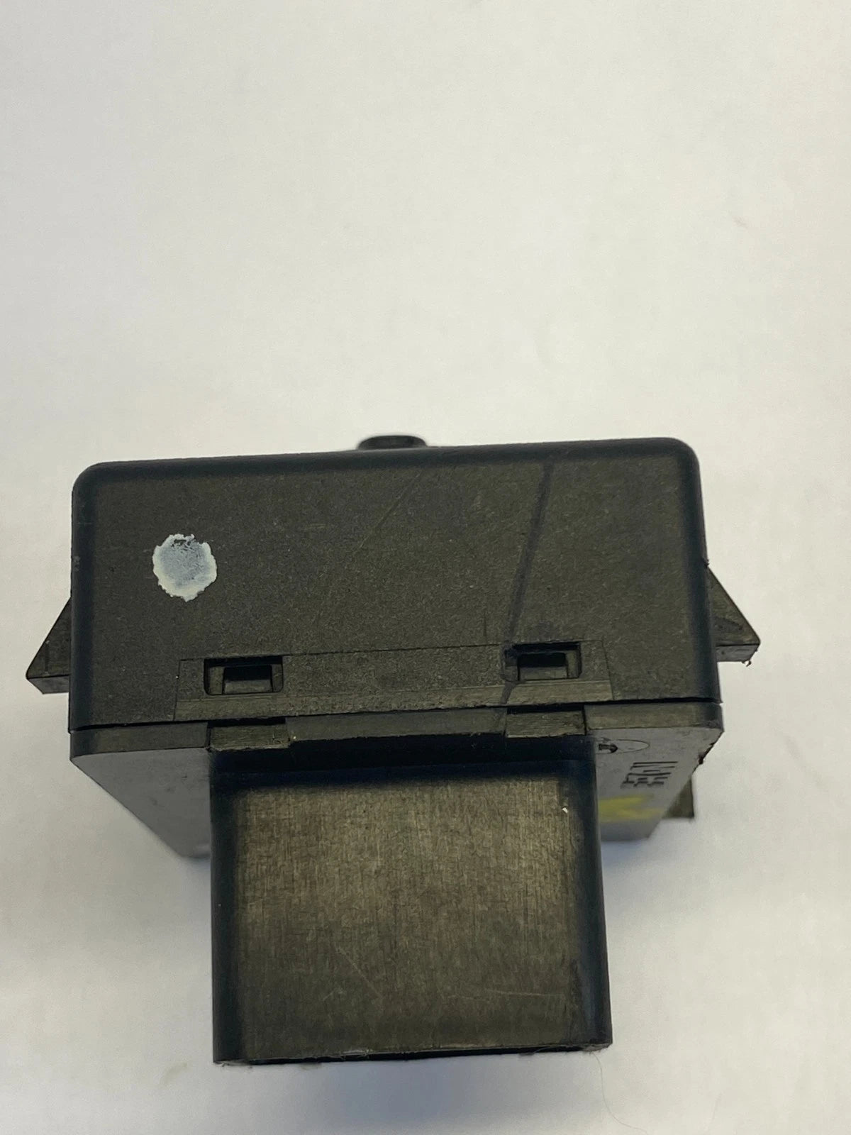 2002-2005 GMC ENVOY CHEVY TRAILBLAZER FRONT LEFT LUMBAR SEAT SWITCH 12450362 OEM