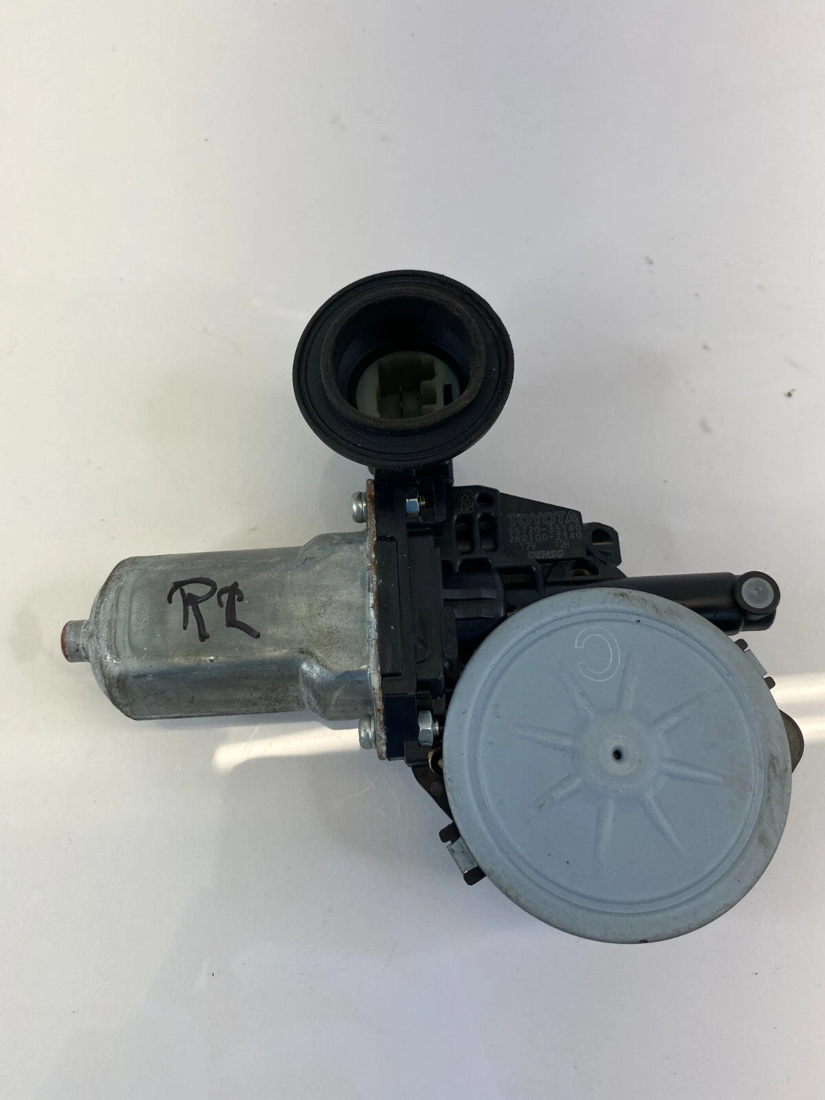 04 05 06 07 08 09 TOYOTA PRIUS REAR LEFT SIDE DOOR WINDOW MOTOR 85720-35140 OEM