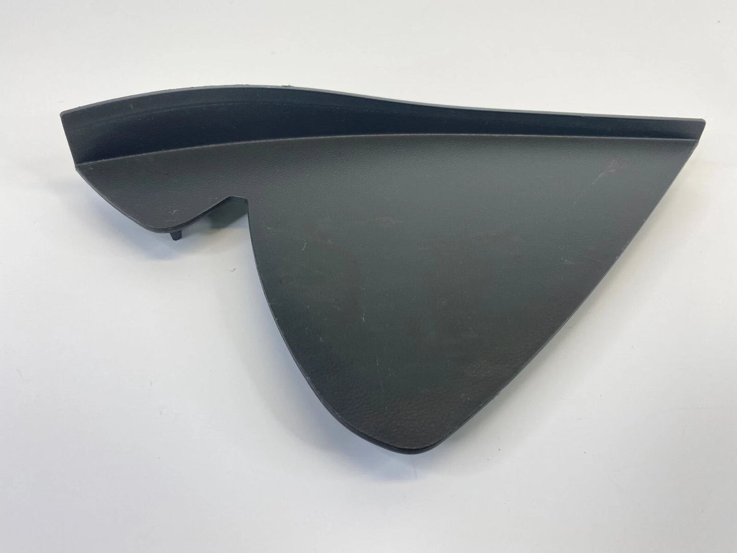 13-15 CHEVY SPARK RIGHT PASSENGER SIDE DASH END CAP COVER BEZEL TRIM 96909221