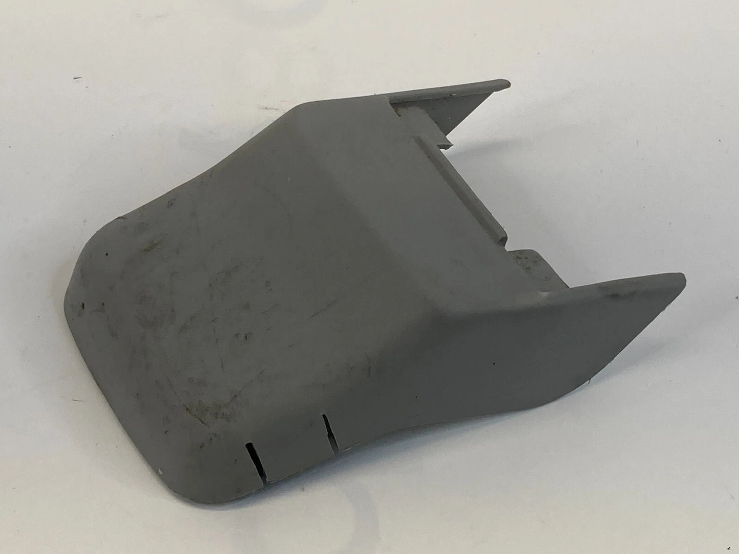 2006-2008 LEXUS RX400H FRONT LEFT SEAT TRACK COVER TRIM CAP 72124-48030 OEM