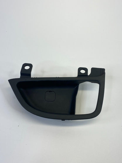 11-16 Hyundai Elantra Front Right Side Inside Door Handle Bezel 82621-MD000 OEM