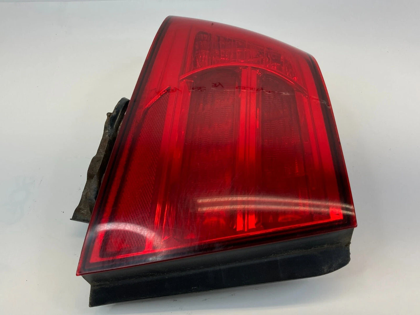 04-06 ACURA TL REAR LEFT SIDE TAIL LIGHT TAILLIGHT LAMP AFTERMARKET 94930117