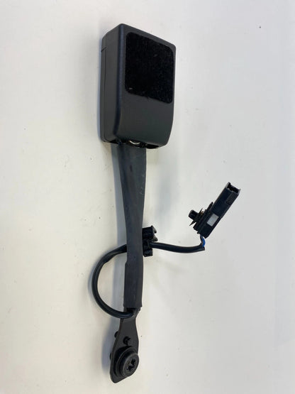 2013-2019 CADILLAC ATS FRONT LEFT DRIVER SIDE SEAT BELT BUCKLE END ASSY OEM