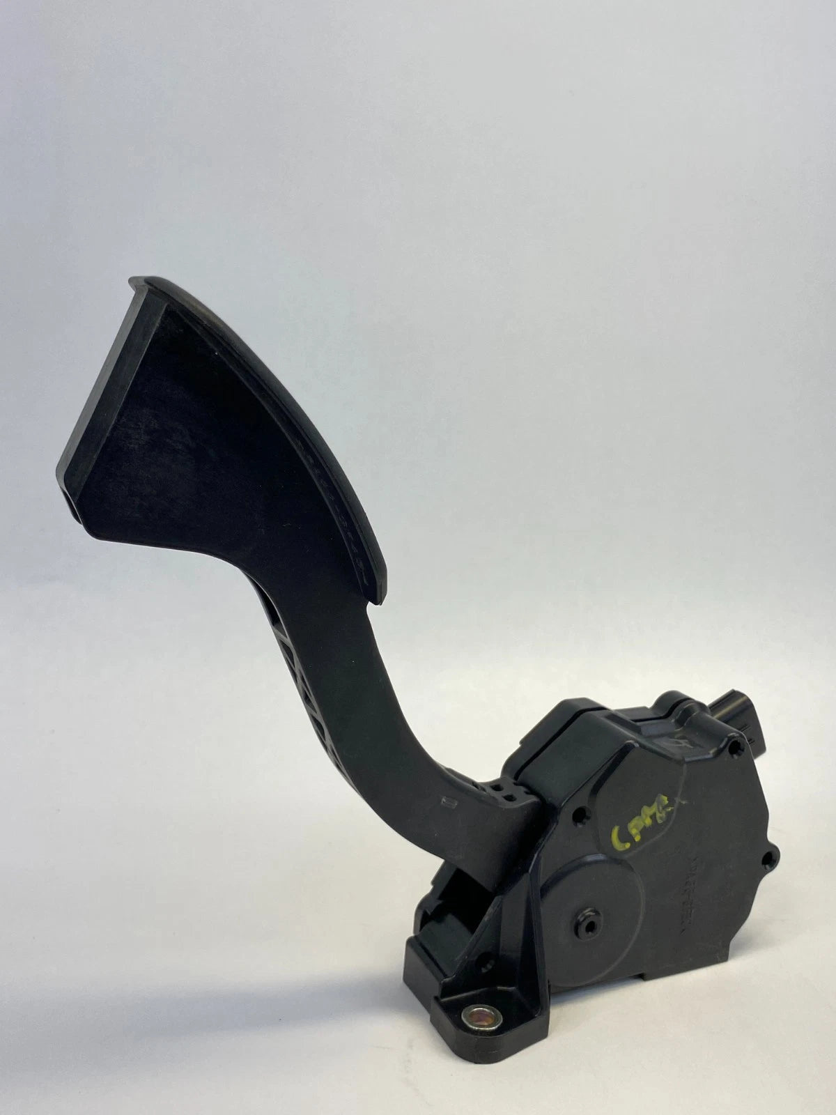 10-15 TOYOTA PRIUS GAS ACCELERATOR PEDAL THROTTLE PEDAL W/SENSOR 78110-12050 OEM